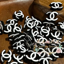 Load image into Gallery viewer, Cici B&amp;W Letters Silicone Focal Bead - 1 Count
