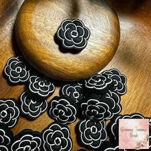 Load image into Gallery viewer, Cici New Black Flower Silicone Focal Bead
