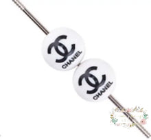 Load image into Gallery viewer, Cici Black &amp; White 15Mm Round - 1 Bead Focal Beads
