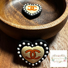 Load image into Gallery viewer, Cici Black With Tan &amp; Dots Heart Silicone Focal Bead Beads
