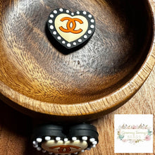 Load image into Gallery viewer, Cici Black With Tan &amp; Dots Heart Silicone Focal Bead Beads
