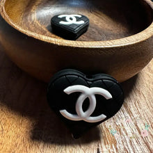 Load image into Gallery viewer, Cici Black With White Heart Silicone Focal Bead Beads
