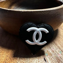 Load image into Gallery viewer, Cici Black With White Heart Silicone Focal Bead Beads
