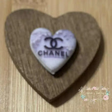 Load image into Gallery viewer, CiCi Heart with Purple &amp; White Flowers Silicone Focal Bead Silicone Focal Bead
