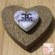 Load image into Gallery viewer, CiCi Heart with Purple &amp; White Flowers Silicone Focal Bead Silicone Focal Bead
