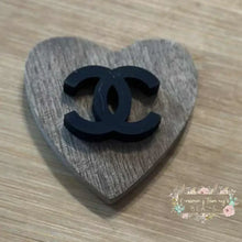 Load image into Gallery viewer, CiCi Silicone Focal Bead - Black Focal
