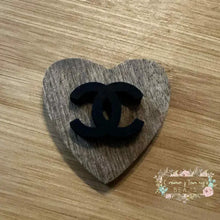 Load image into Gallery viewer, CiCi Silicone Focal Bead - Black Focal
