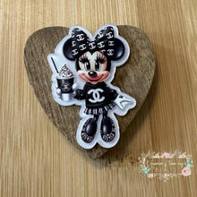 Load image into Gallery viewer, CiCi Mouse Drinking Hot Chocolate - Pearly White Flatback Flatback
