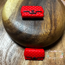 Load image into Gallery viewer, Cici Red &amp; Black Purse Silicone Focal Bead Beads
