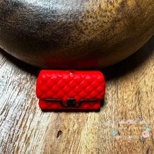 Load image into Gallery viewer, Cici Red &amp; Black Purse Silicone Focal Bead Beads
