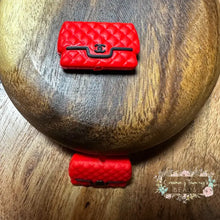 Load image into Gallery viewer, Cici Red &amp; Black Purse Silicone Focal Bead Beads
