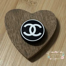 Load image into Gallery viewer, CiCi Black &amp; White Round Silicone Focal Bead Focal Beads
