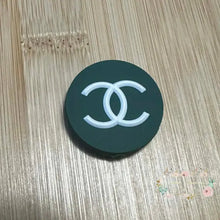 Load image into Gallery viewer, CiCi Round - Green &amp; White Silicone Focal Bead Silicone Focal Bead
