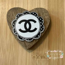 Load image into Gallery viewer, CiCi Round - Silver Glitter Flatback Glitter Flatback
