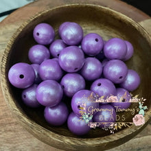 Load image into Gallery viewer, Classic Purple 15Mm Silicone Bead Round Beads
