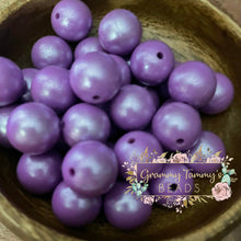 Load image into Gallery viewer, Classic Purple 15Mm Silicone Bead Round Beads
