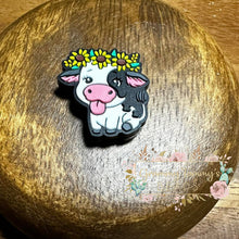 Load image into Gallery viewer, Cow Funny Silicone Focal Bead
