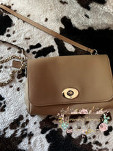 Load image into Gallery viewer, Crossbody Leather Bag Coach
