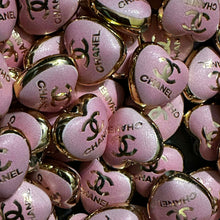 Load image into Gallery viewer, CiCi Heart Acrylic Beads - Pink &amp; Gold - 5 Count
