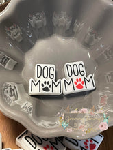 Load image into Gallery viewer, Dog Mom Silicone Focal Bead
