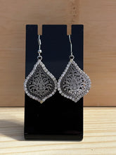Load image into Gallery viewer, Silver Teardrop Earrings
