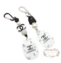 Load image into Gallery viewer, SAMPLE KEYCHAIN (NOT INCLUDED)
