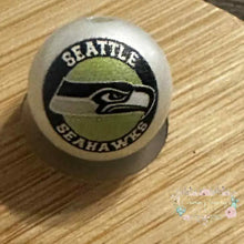 Load image into Gallery viewer, Football 16mm Beads - One Count 16mm Acrylic Beads
