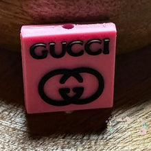 Load image into Gallery viewer, Pink Gigi Silicone Focal Bead Beads
