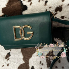 Load image into Gallery viewer, Green Crossbody Purse
