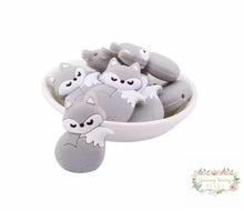 Load image into Gallery viewer, Grey Cat Silicone Focal Bead Beads
