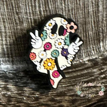 Load image into Gallery viewer, Groovy Ghost Silicone Focal Bead Silicone Focal Bead
