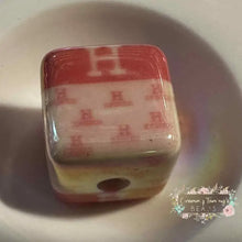 Load image into Gallery viewer, H*rmes - 16mm Pink &amp; White Acrylic Beads - 5 Count 16mm Square Designer Inspired Beads
