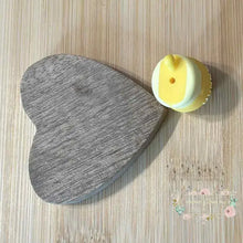 Load image into Gallery viewer, 3D Hunny Pot - Silicone Focal Bead Silicone Focal Bead
