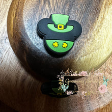 Load image into Gallery viewer, Irish Mouse Silicone Focal Bead Beads
