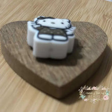 Load image into Gallery viewer, Kitty Love Brown - Silicone Focal Bead Silicone Focal Bead
