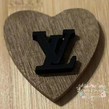 Load image into Gallery viewer, LoVe Silicone Focal Bead - Black Beads
