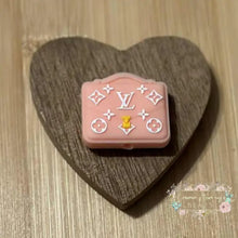 Load image into Gallery viewer, Love New Pink Purse Silicone Focal Bead Silicone Focal Bead
