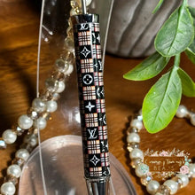 Load image into Gallery viewer, Love Beadable Pen - Black &amp; Brown Plaid
