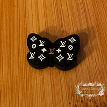 Load image into Gallery viewer, Love Black Butterfly Silicone Focal Bead Silicone Focal Bead
