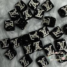 Load image into Gallery viewer, Love Black Square Rhinestone Bead
