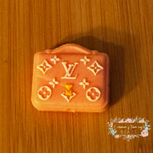 Load image into Gallery viewer, Love new purse - Pink - SIlicone Focal Bead Silicone Focal Bead
