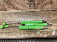 Load image into Gallery viewer, Beadable Pen - Pastel Green Beadable
