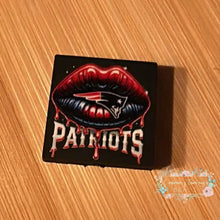 Load image into Gallery viewer, Patriots Square Silicone Focal Bead Silicone Focal Bead
