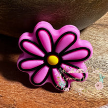 Load image into Gallery viewer, Pink Daisy Silicone Focal Bead Beads
