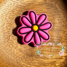 Load image into Gallery viewer, Pink Daisy Silicone Focal Bead Beads
