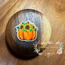 Load image into Gallery viewer, Pumpkin With Sunflower Flatback 40 X 37Mm
