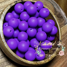 Load image into Gallery viewer, Classic Purple 12Mm Silicone Focal Bead
