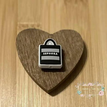 Load image into Gallery viewer, Sephora Bag Silicone focal Bead - One Count Silicone Focal Bead
