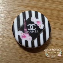 Load image into Gallery viewer, SILICONE FOCAL BEAD - Cici Paris Round Silicone Focal Bead
