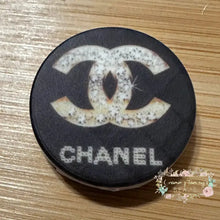 Load image into Gallery viewer, SILICONE FOCAL BEAD - CiCi Round Diamond Logo Silicone Focal Bead
